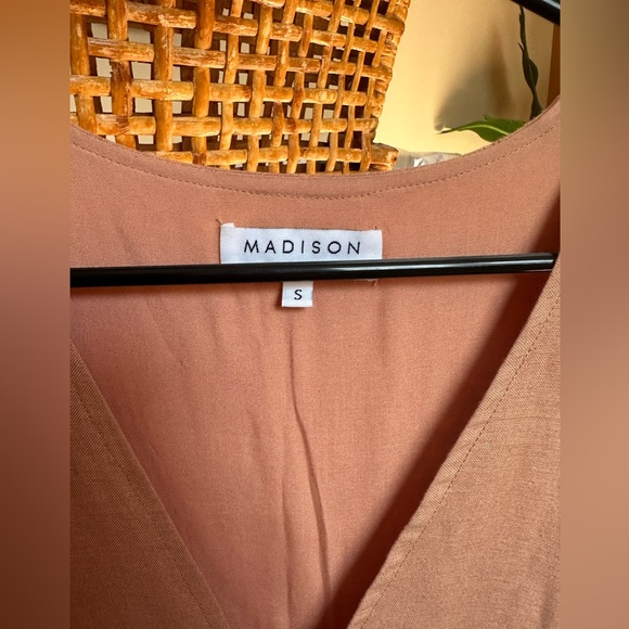 Madison peach mini dress - Picture 3 of 3